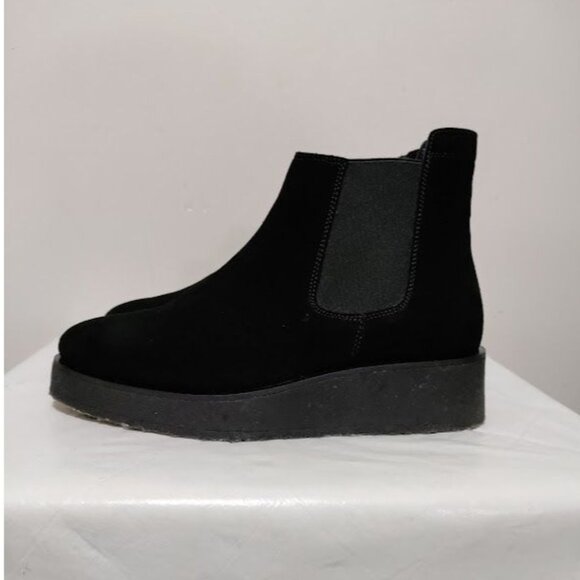 Clarks Ornella Chelsea Low Boot Black Suede Platform Boots Size 7 - Picture 4 of 8